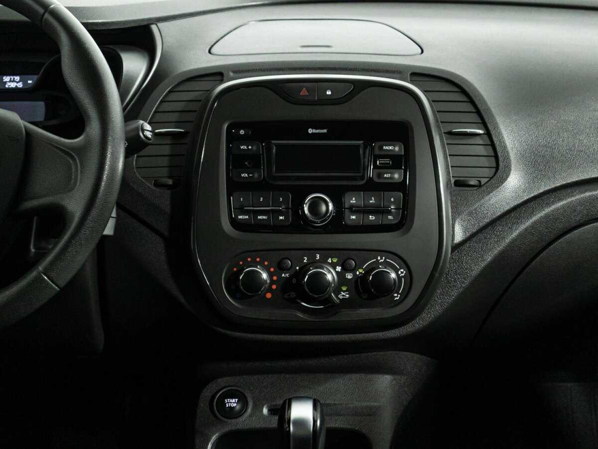 Б/У Рено Каптюр 2018 года. Фото: #13