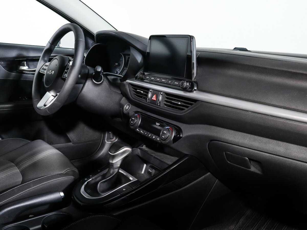 Б/У Киа Церато 2021 года. Фото: #5