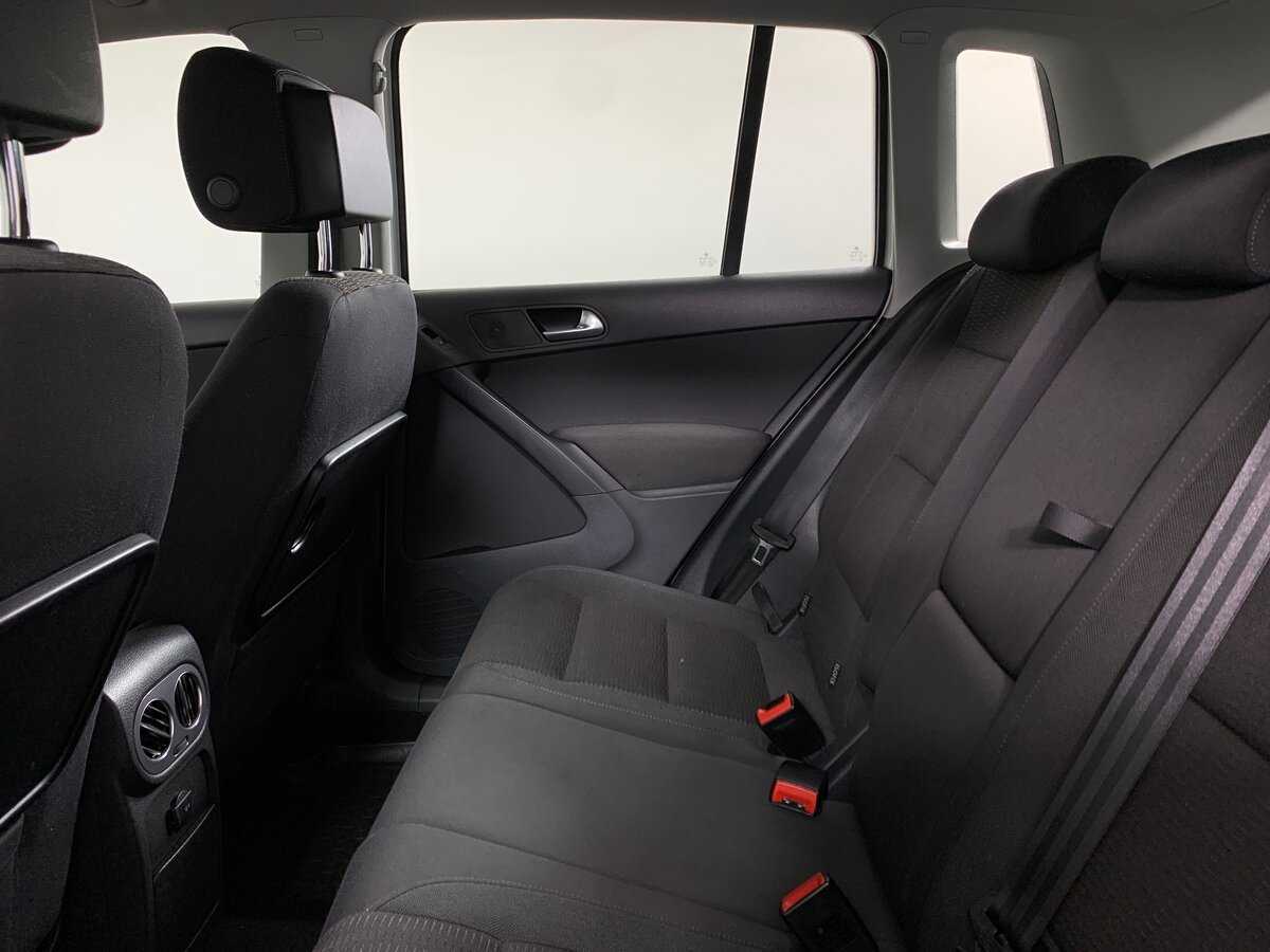 Б/У Фольксваген Тигуан 2015 года. Фото: #18