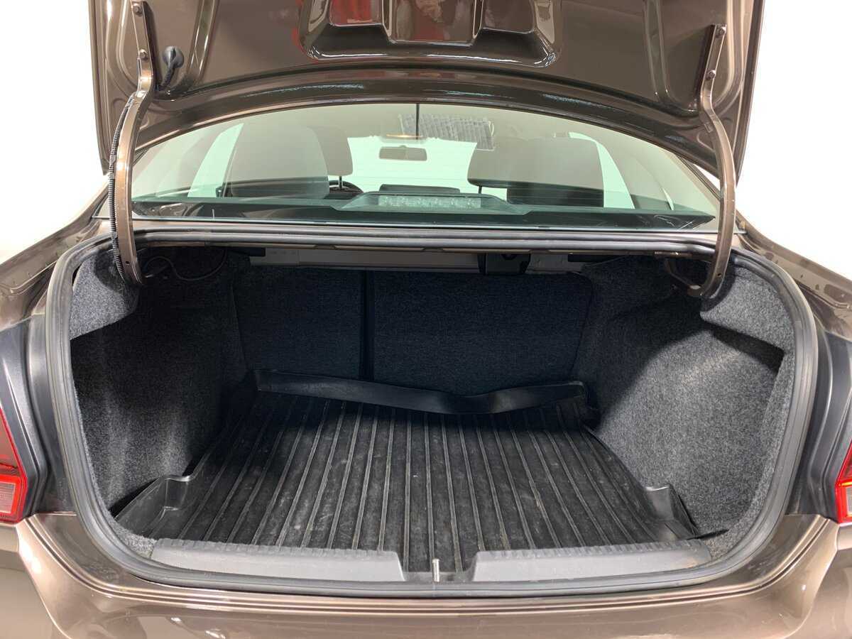 Б/У Фольксваген Поло 2016 года. Фото: #16