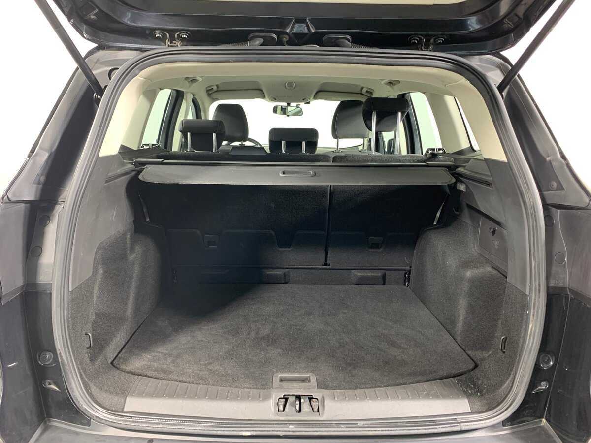 Б/У Форд Куга 2019 года. Фото: #19