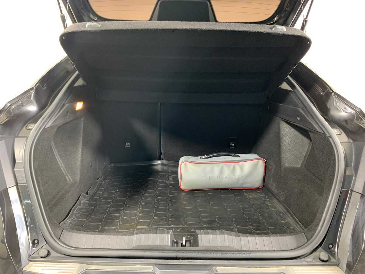 Б/У Рено Аркана 2019 года. Фото: #19