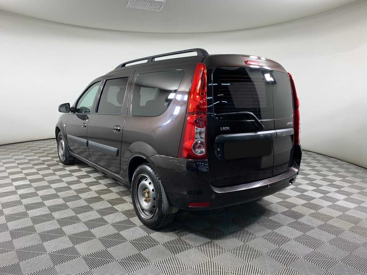 Б/У Лада (ВАЗ) Ларгус 2015 года. Фото: #6