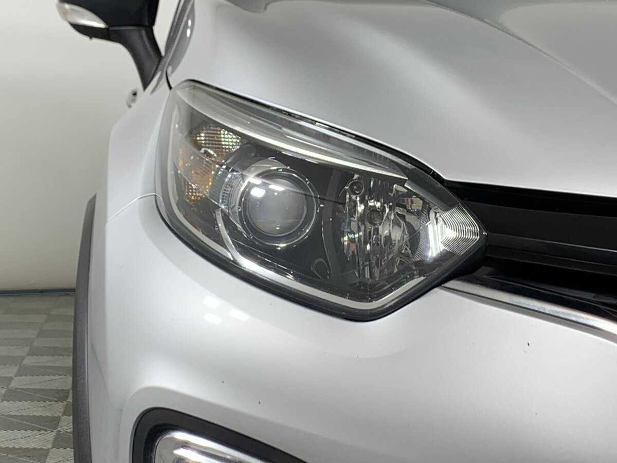 Б/У Рено Каптюр 2019 года. Фото: #9