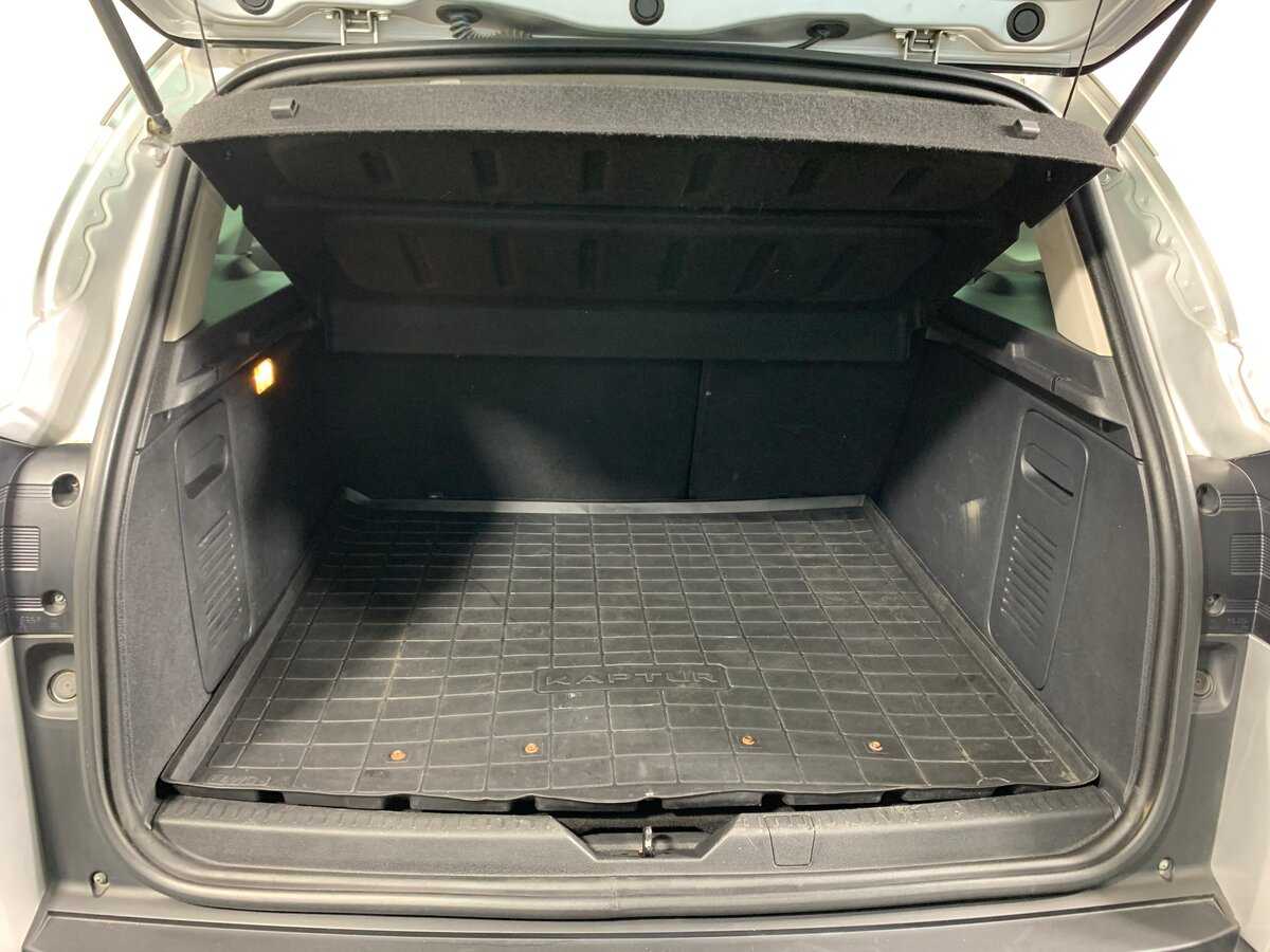 Б/У Рено Каптюр 2019 года. Фото: #19