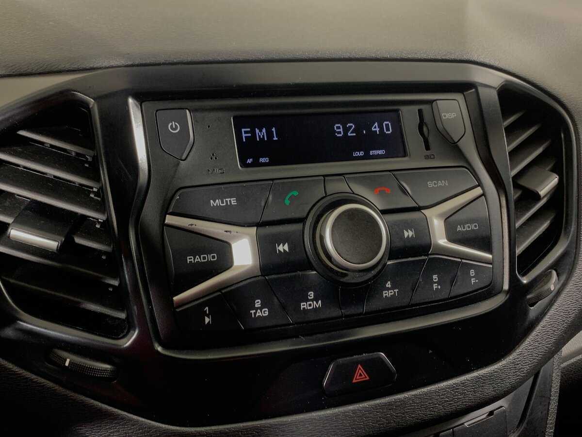 Б/У Лада (ВАЗ) Веста 2019 года. Фото: #15