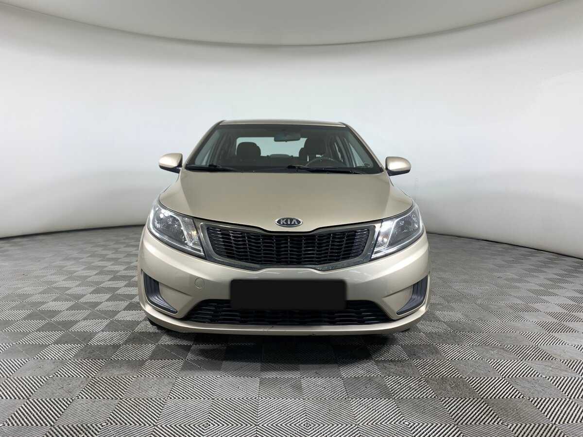 Б/У Киа Рио 2012 года. Фото: #1