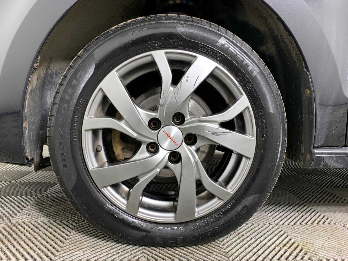 Б/У Фольксваген Поло 2013 года. Фото: #9