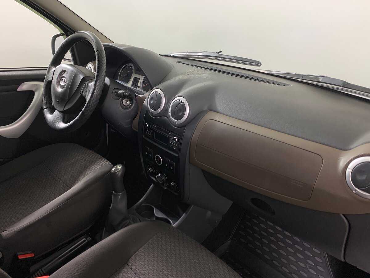 Б/У Лада (ВАЗ) Ларгус 2014 года. Фото: #13