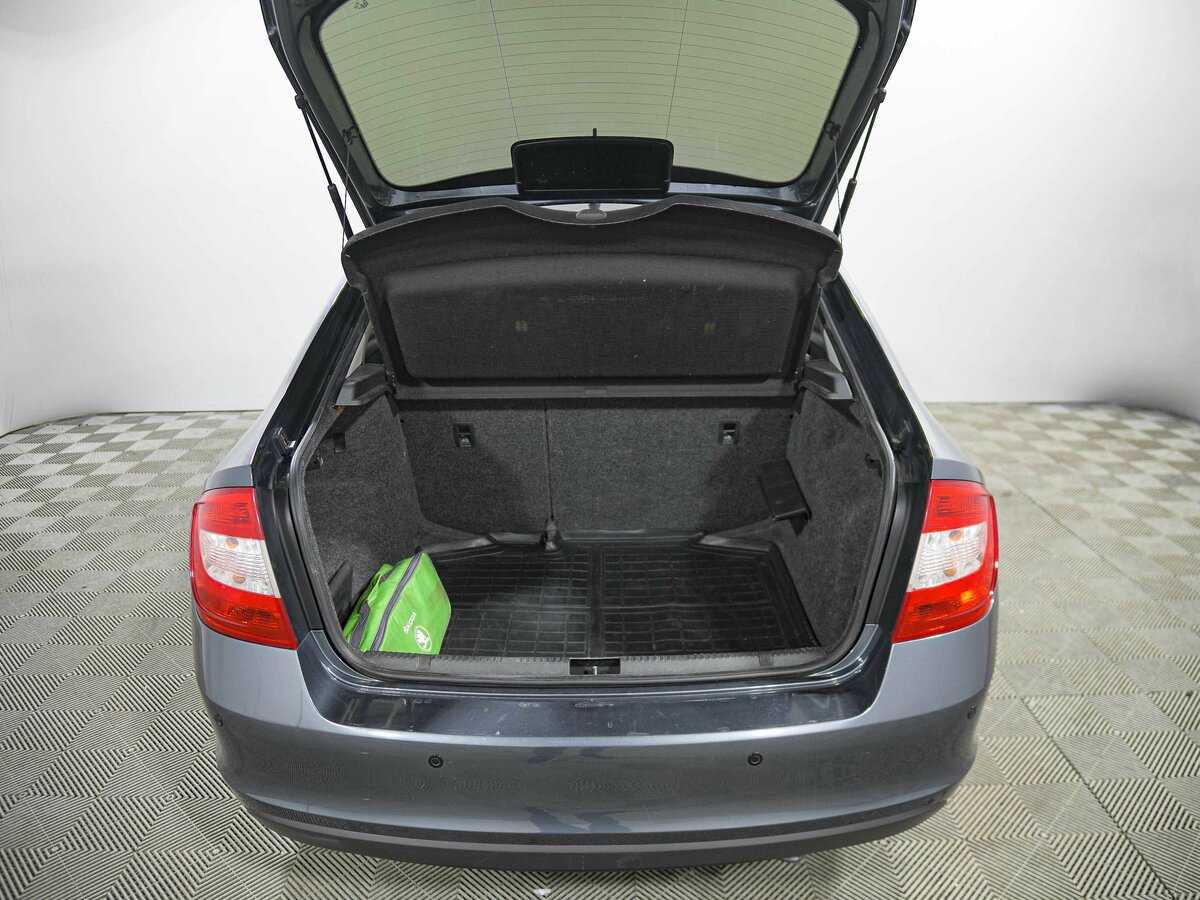 Б/У Шкода Рапид 2015 года. Фото: #13