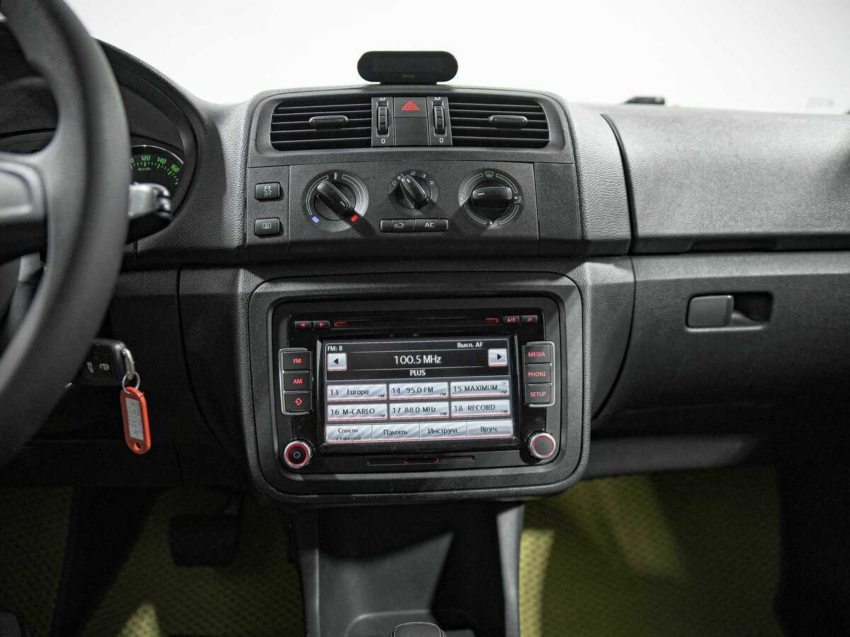 Б/У Шкода Фабия 2013 года. Фото: #8