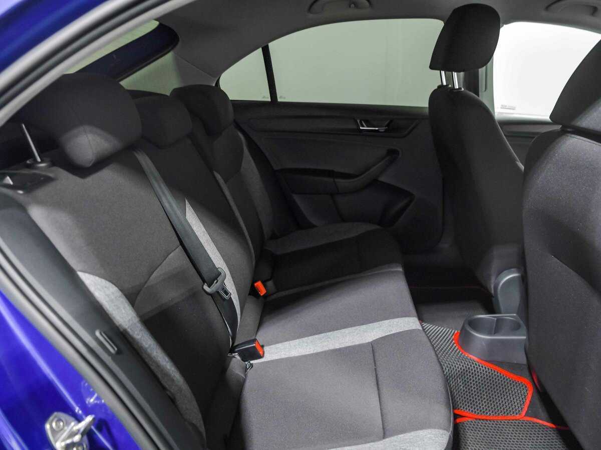 Б/У Шкода Рапид 2021 года. Фото: #14