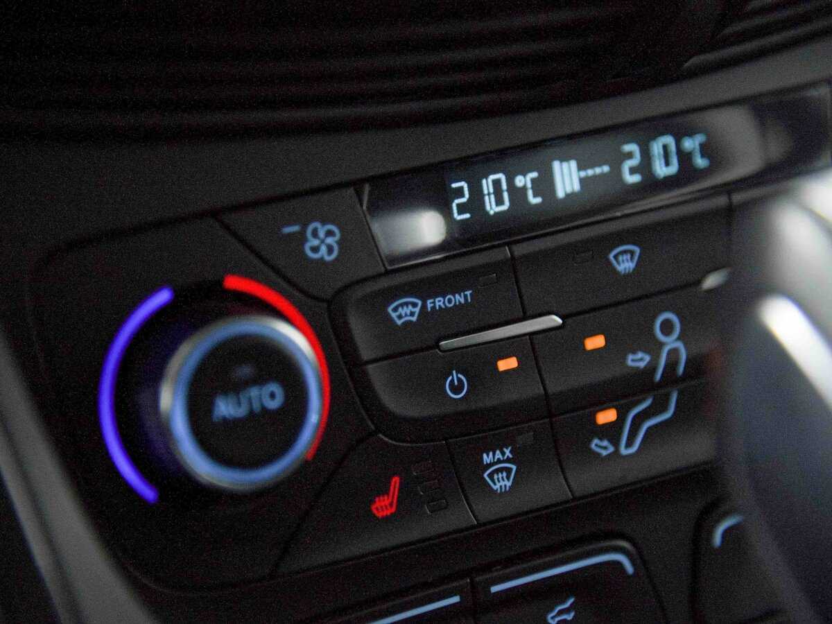 Б/У Форд Куга 2018 года. Фото: #10