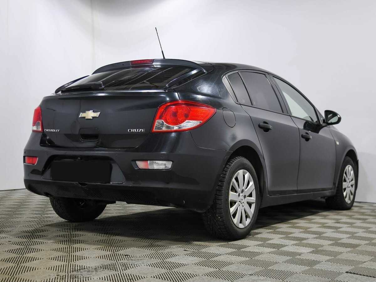 Б/У Шевроле Круз 2013 года. Фото: #3