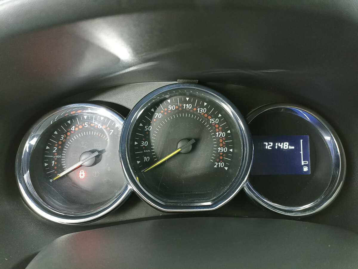 Б/У Рено Сандеро 2019 года. Фото: #12