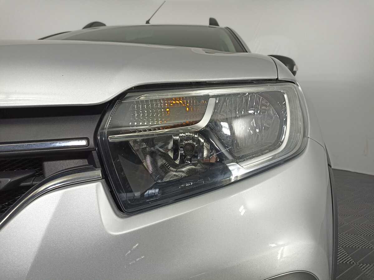 Б/У Рено Сандеро 2019 года. Фото: #16