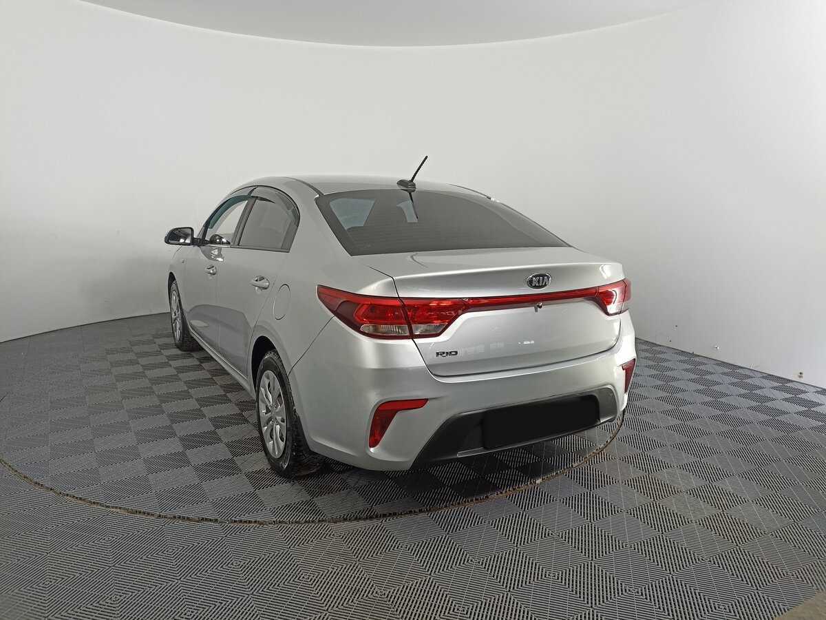 Б/У Киа Рио 2017 года. Фото: #6