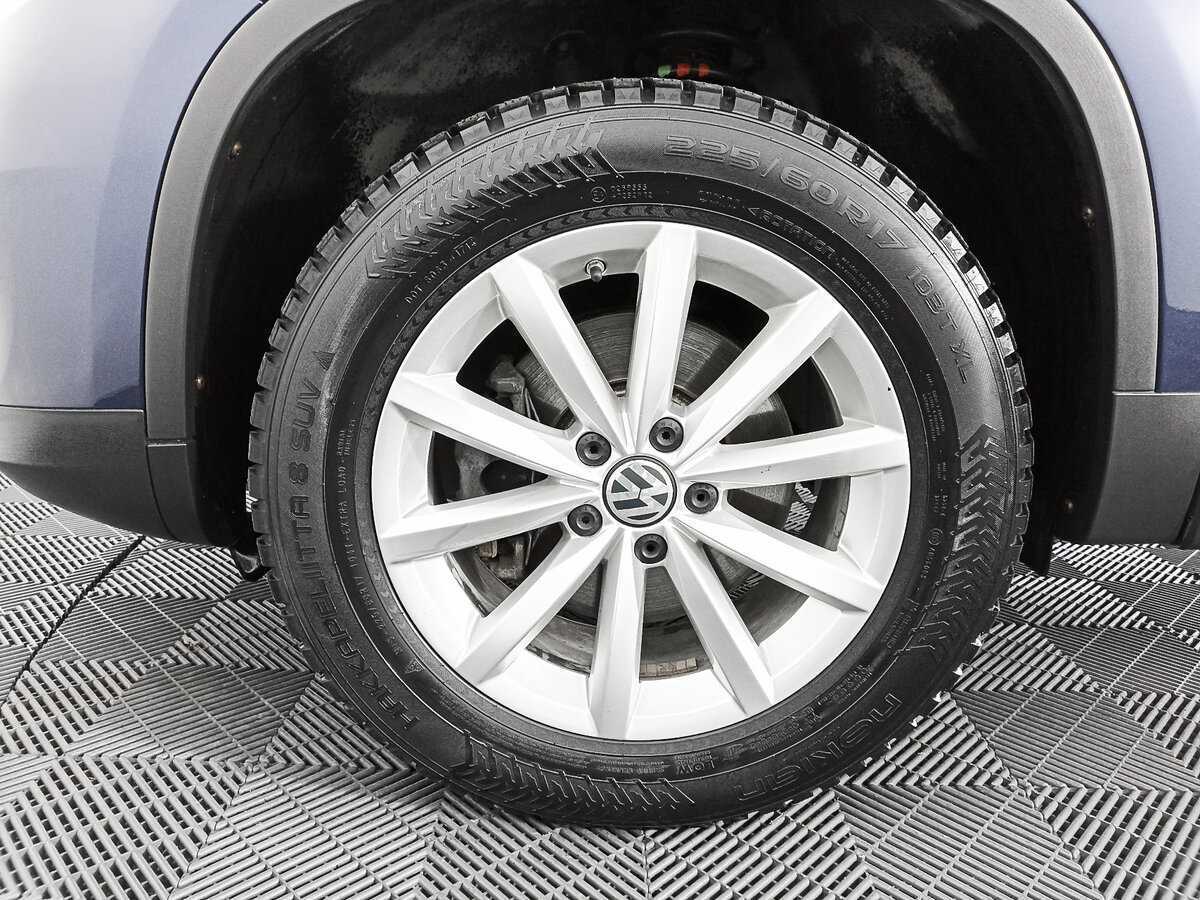 Б/У Фольксваген Тигуан 2016 года. Фото: #15