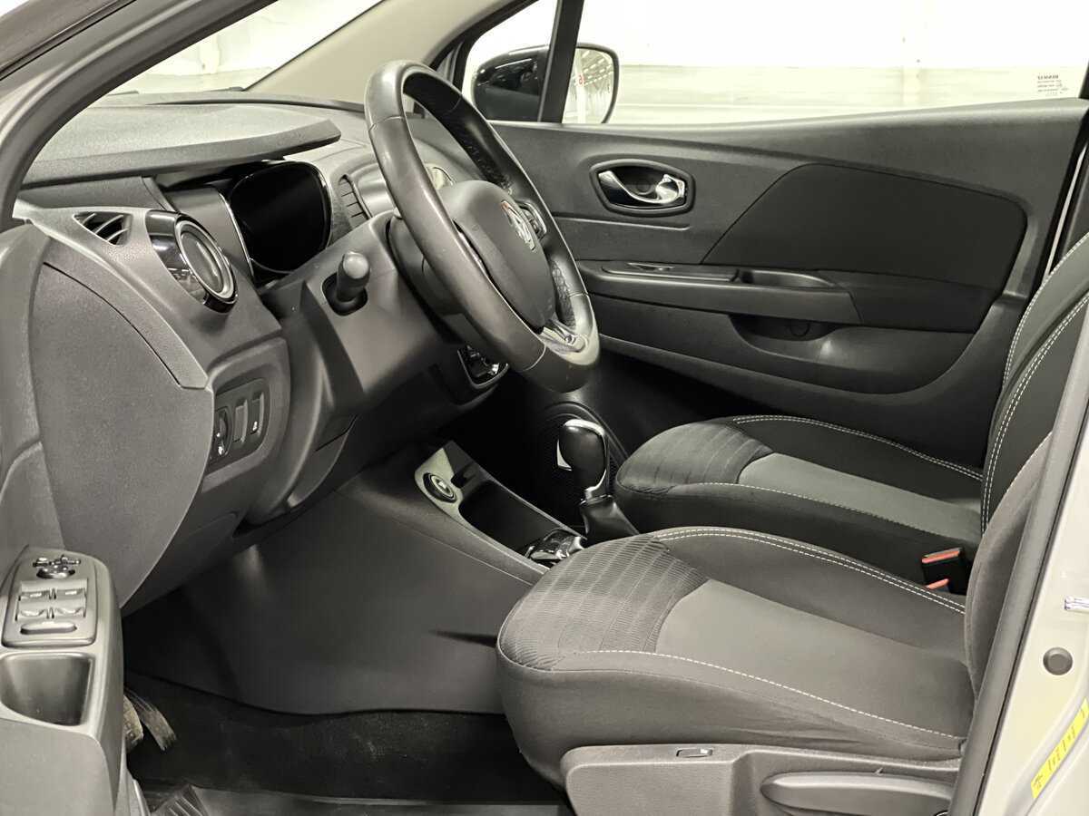 Б/У Рено Каптюр 2019 года. Фото: #15