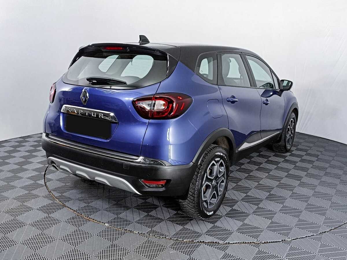 Б/У Рено Каптюр 2021 года. Фото: #4
