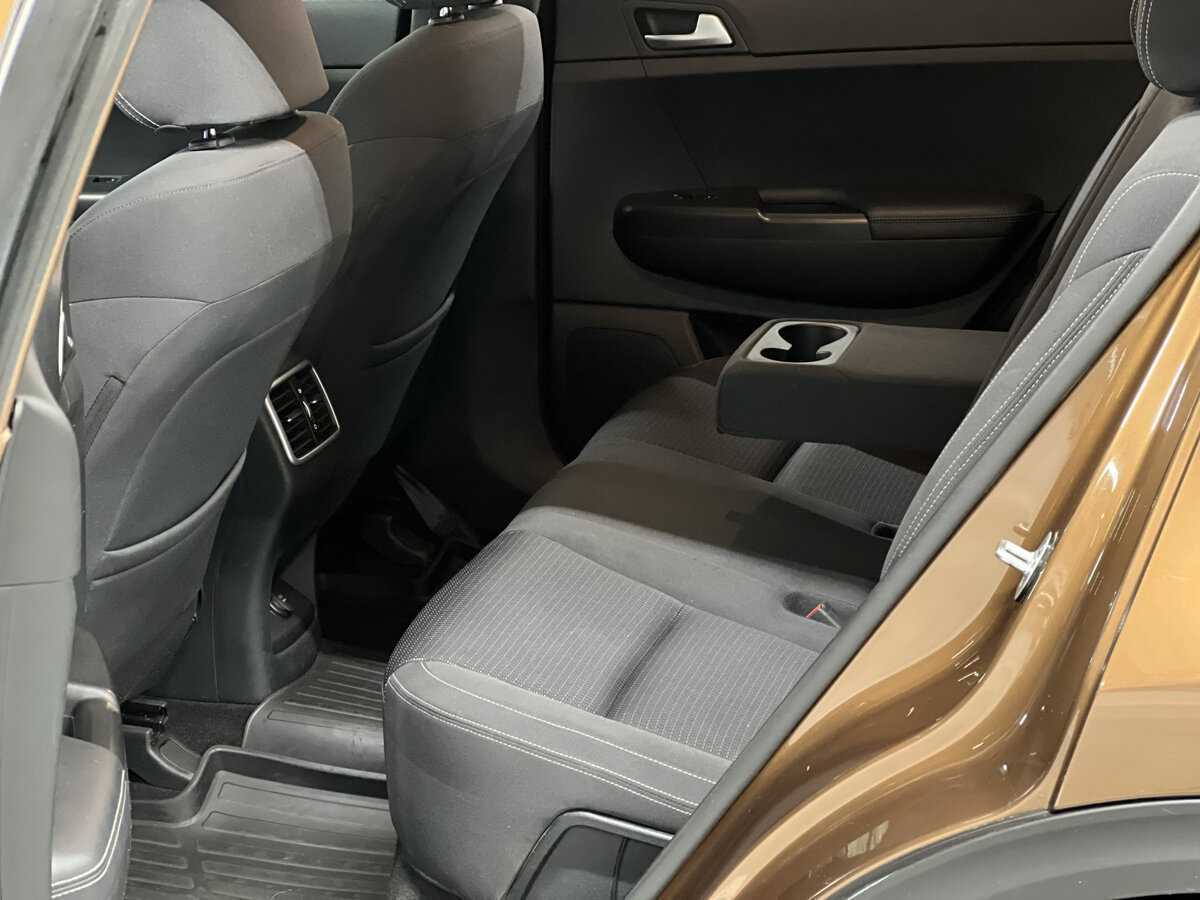 Б/У Киа Спортейдж 2016 года. Фото: #11