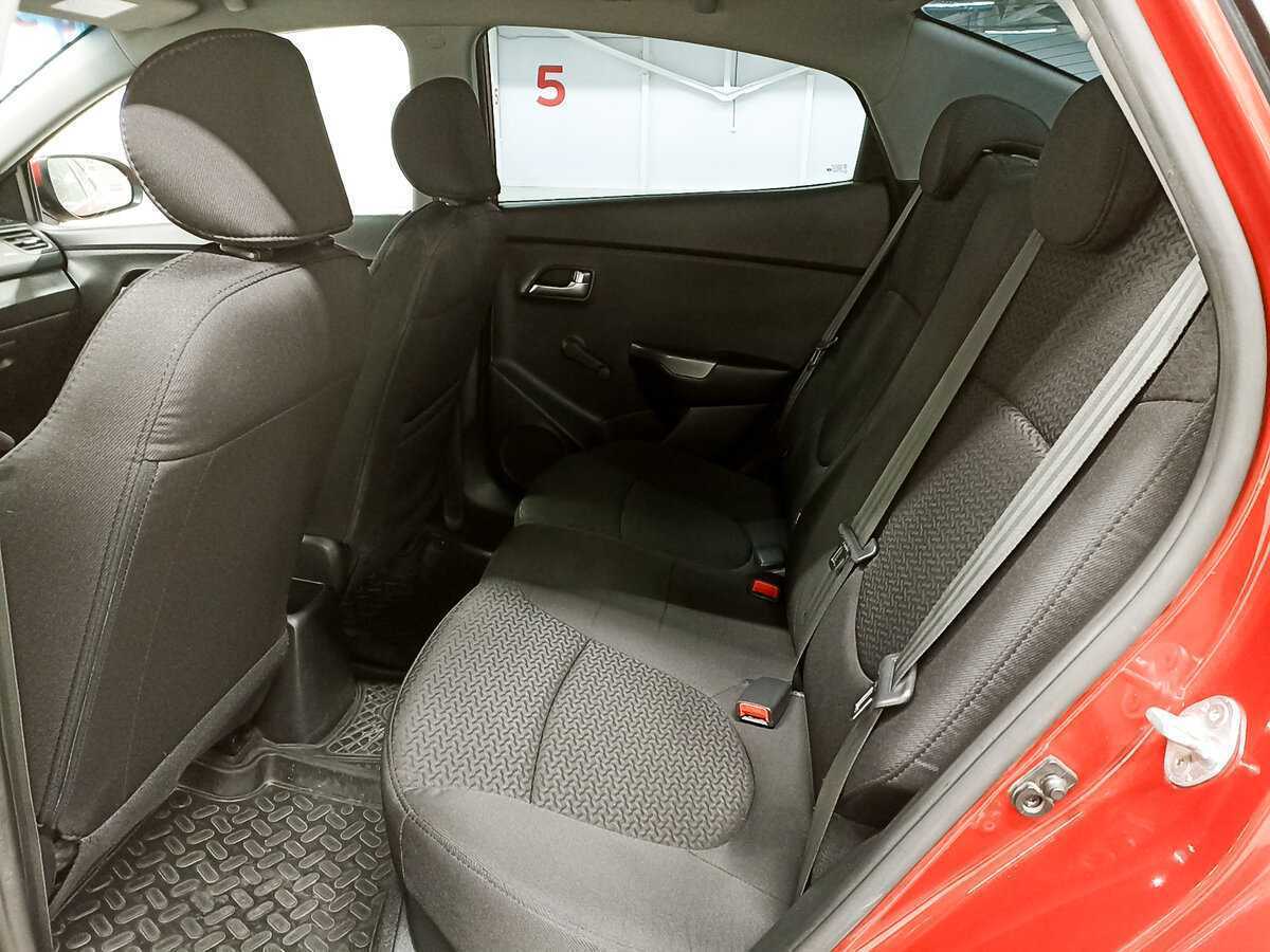 Б/У Киа Рио 2015 года. Фото: #11