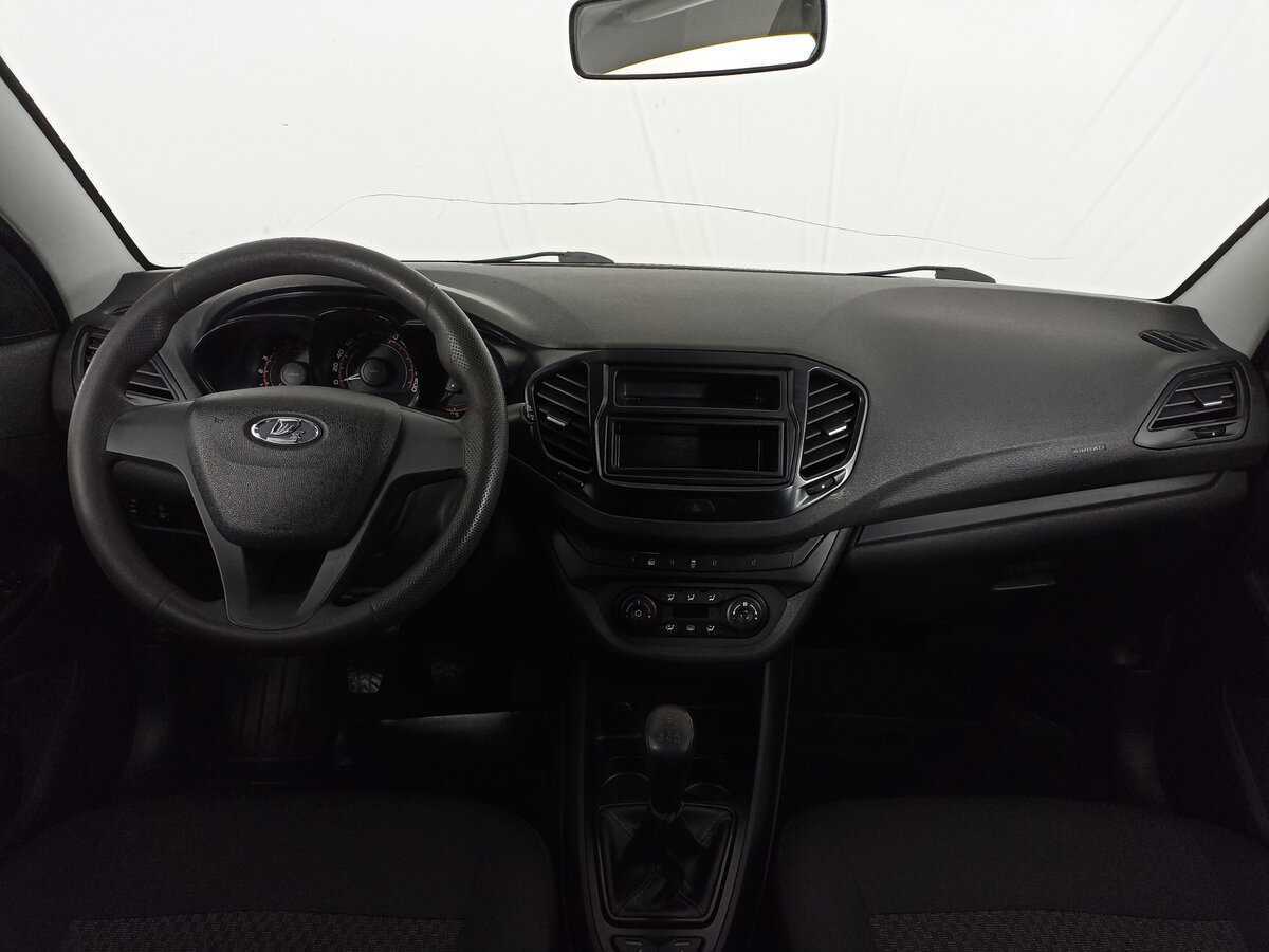 Б/У Лада (ВАЗ) Веста 2017 года. Фото: #12