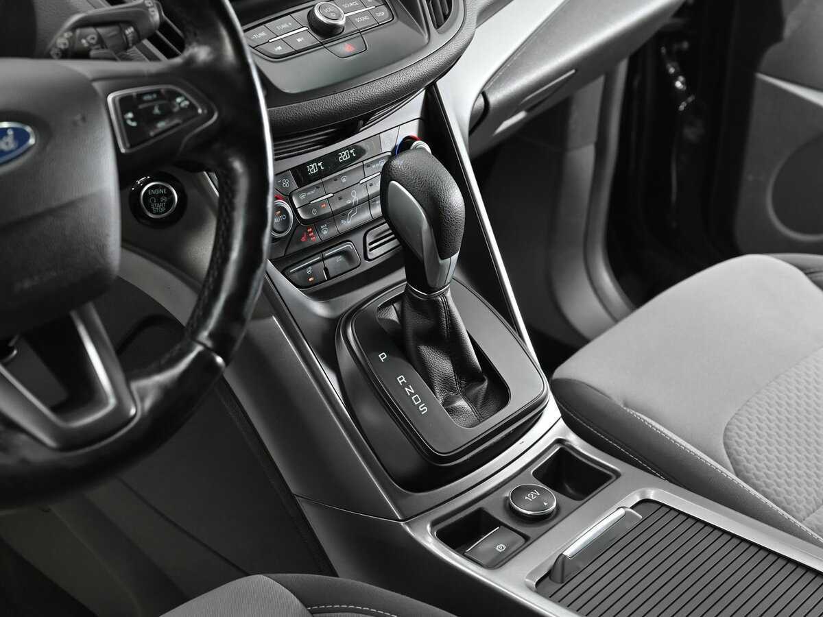 Б/У Форд Куга 2017 года. Фото: #9