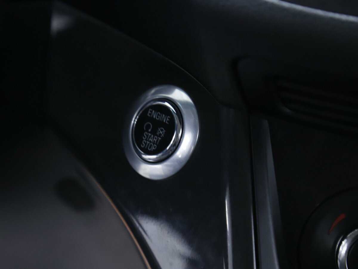 Б/У Форд Куга 2015 года. Фото: #12