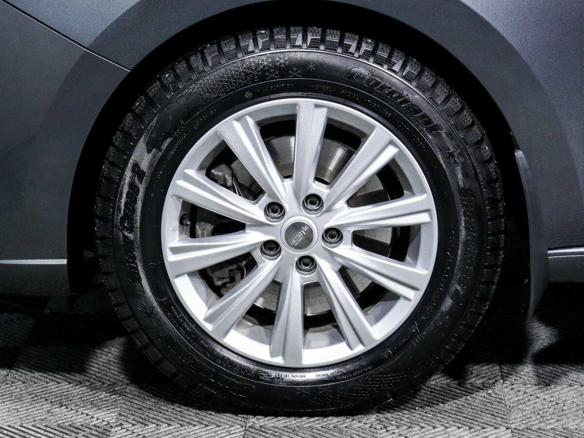 Б/У Фольксваген Поло 2020 года. Фото: #14