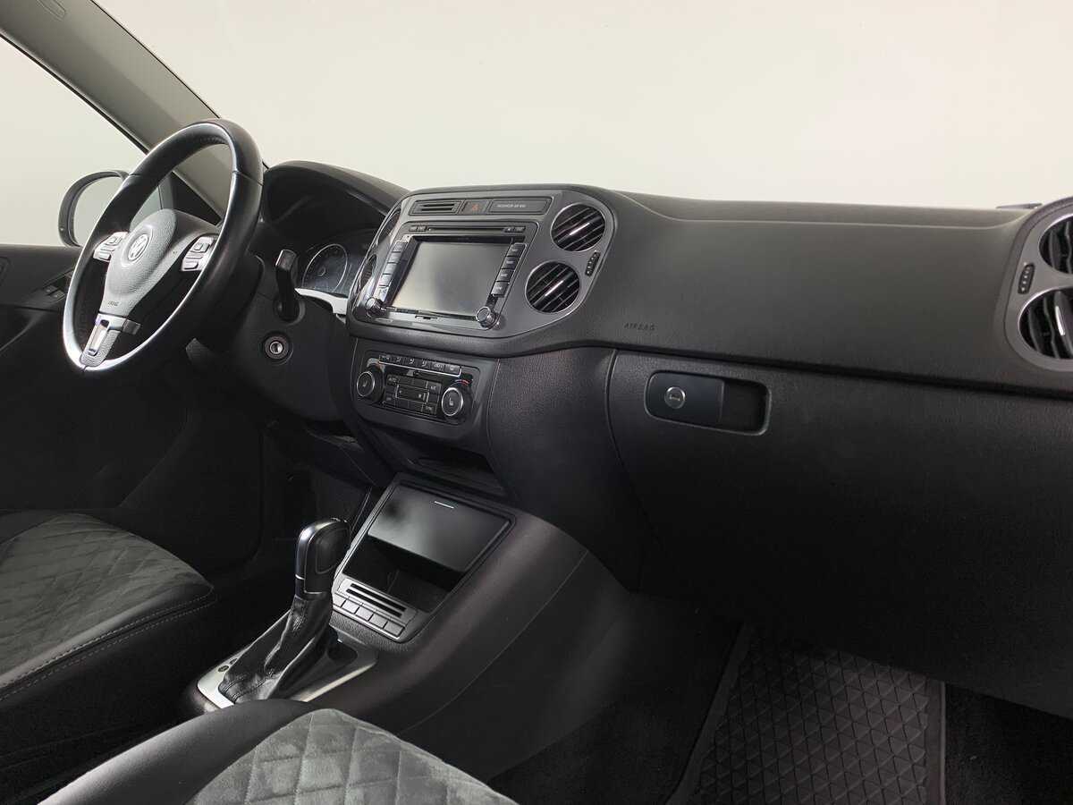 Б/У Фольксваген Тигуан 2015 года. Фото: #13