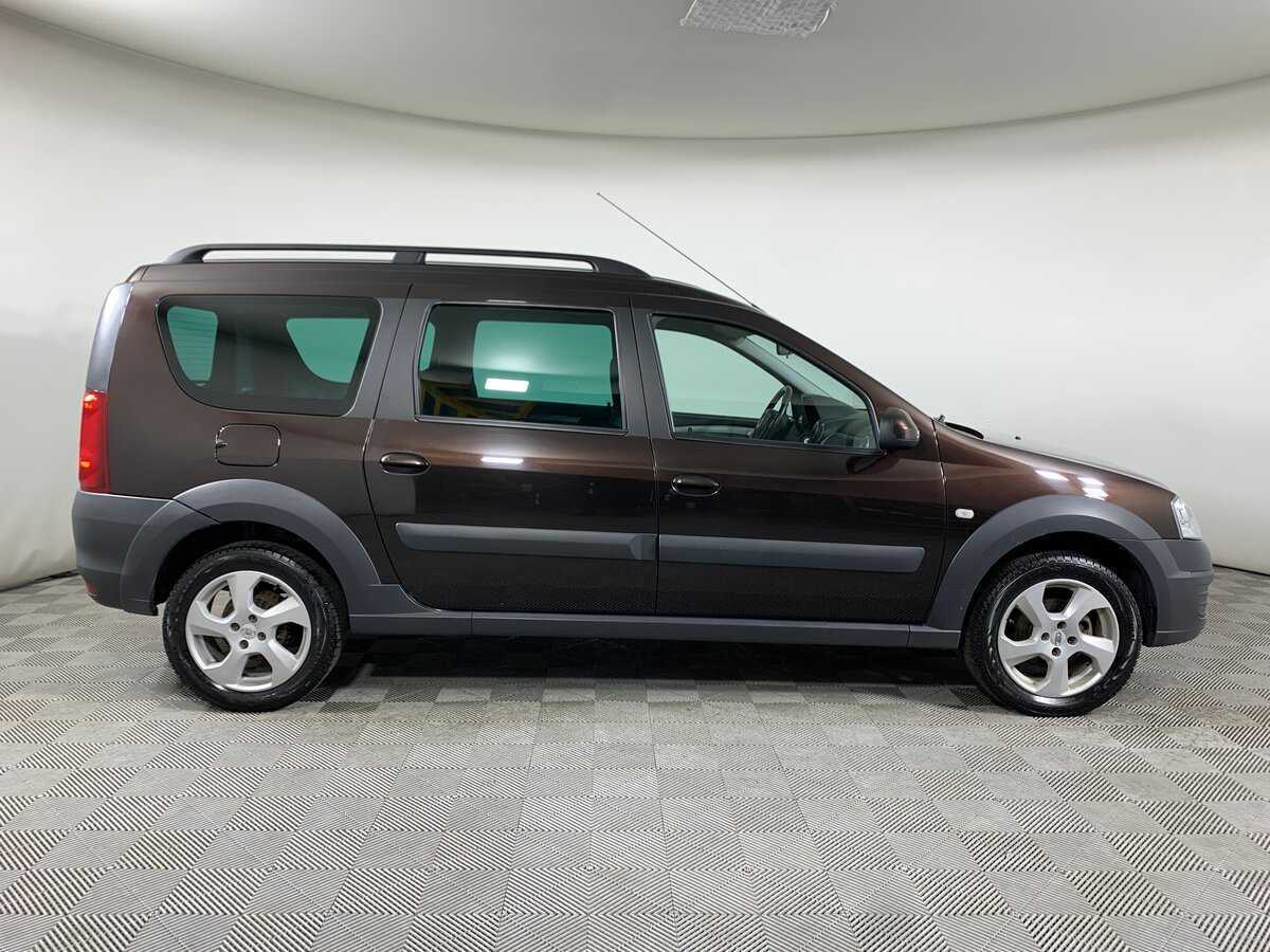 Б/У Лада (ВАЗ) Ларгус 2020 года. Фото: #3