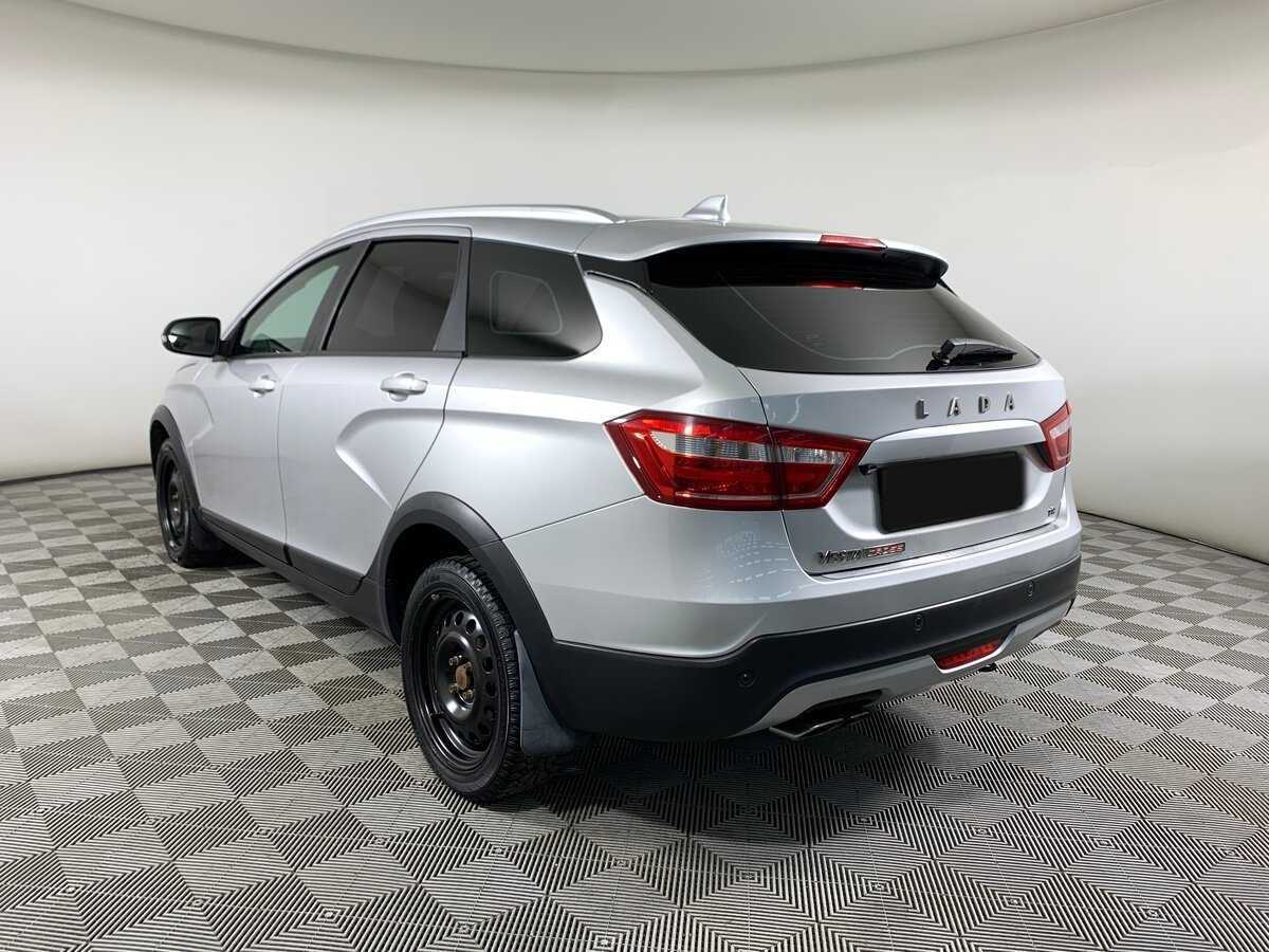 Б/У Лада (ВАЗ) Веста 2017 года. Фото: #6