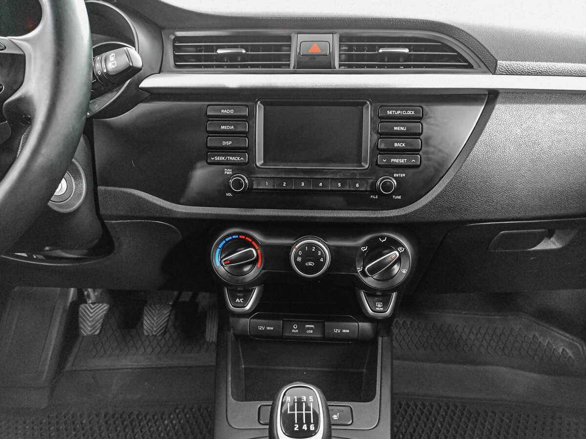 Б/У Киа Рио 2018 года. Фото: #12