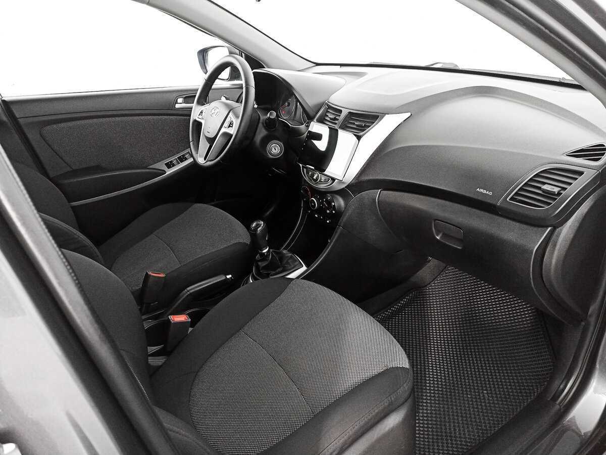 Б/У Хендай Солярис 2014 года. Фото: #7