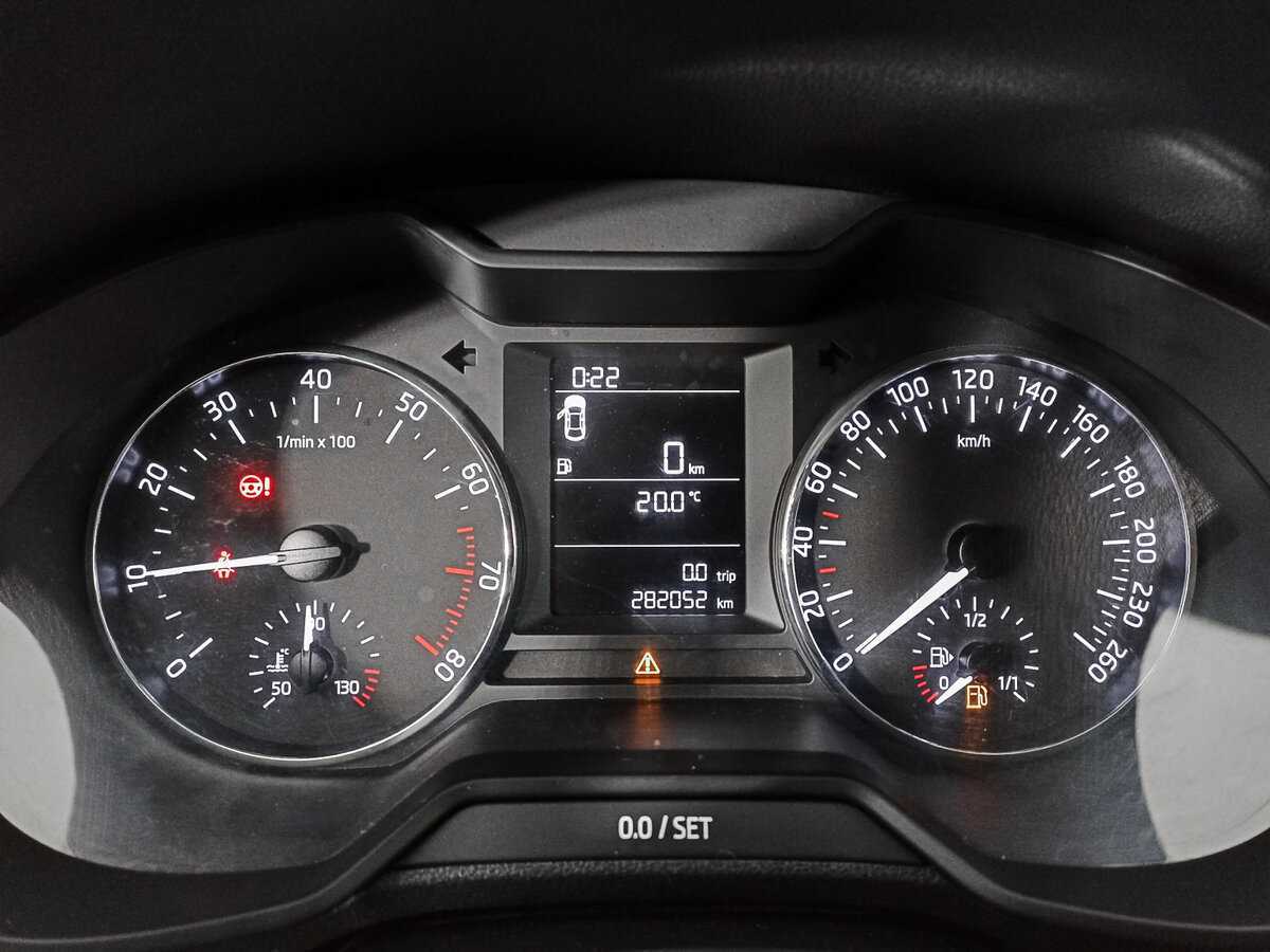 Б/У Шкода Октавия 2014 года. Фото: #12