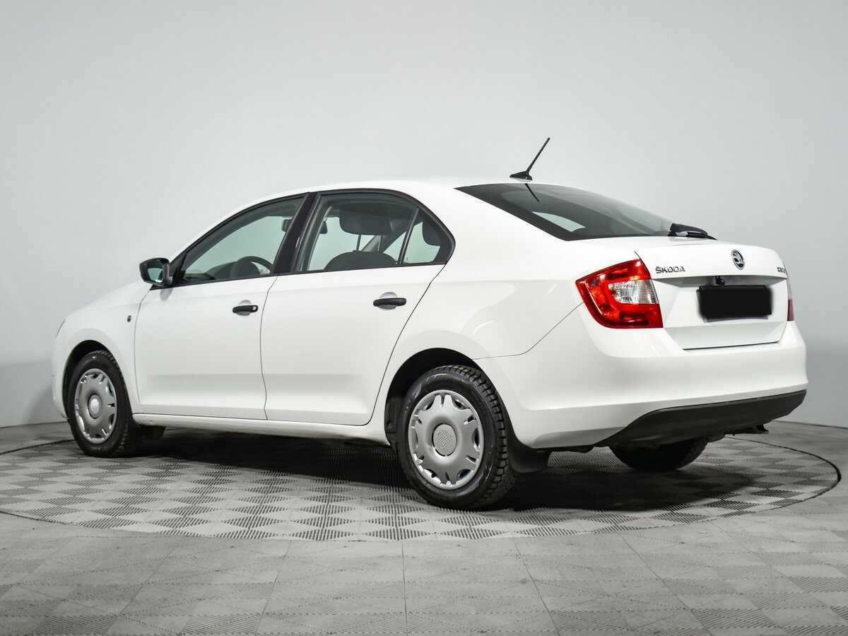 Б/У Шкода Рапид 2017 года. Фото: #6