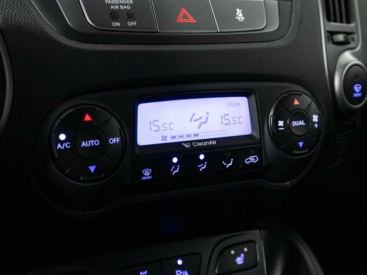 Б/У Хендай ай-икс35 2014 года. Фото: #17