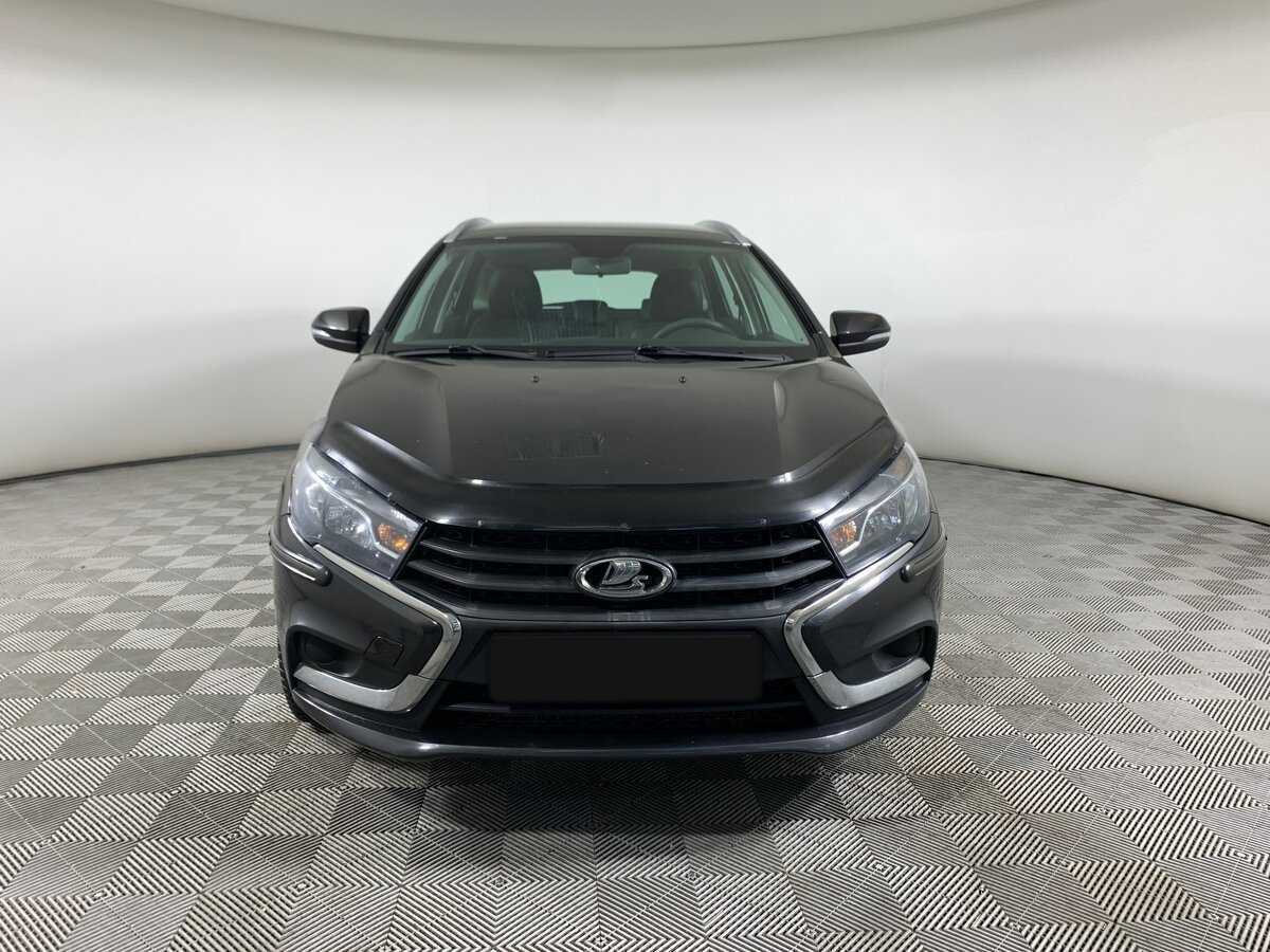 Б/У Лада (ВАЗ) Веста 2018 года. Фото: #1