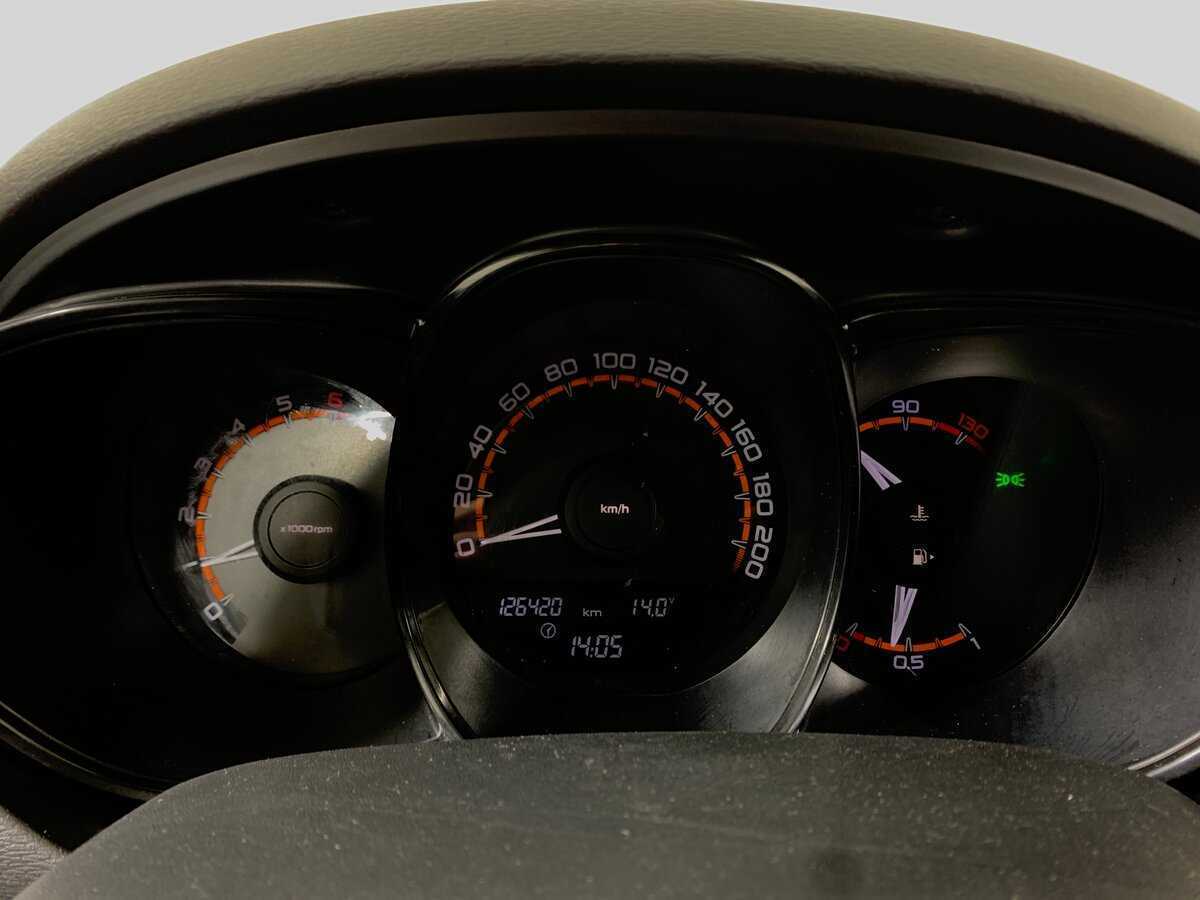 Б/У Лада (ВАЗ) Веста 2018 года. Фото: #14