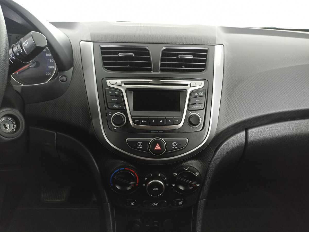 Б/У Хендай Солярис 2016 года. Фото: #11