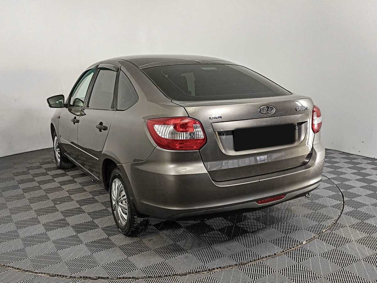 Б/У Лада (ВАЗ) Гранта 2016 года. Фото: #6