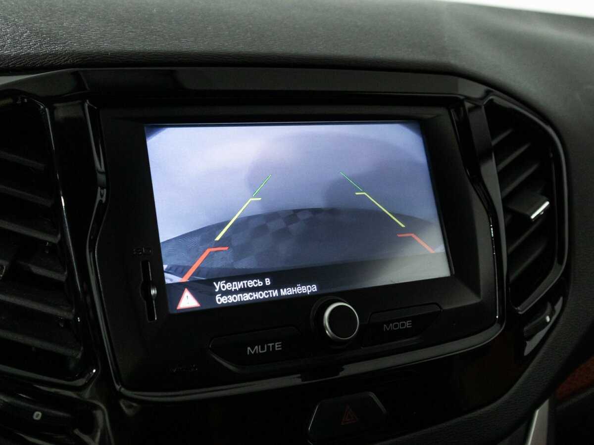 Б/У Лада (ВАЗ) Веста 2018 года. Фото: #14