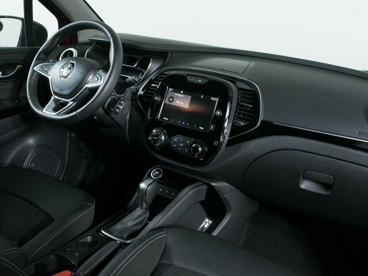 Б/У Рено Каптюр 2021 года. Фото: #7