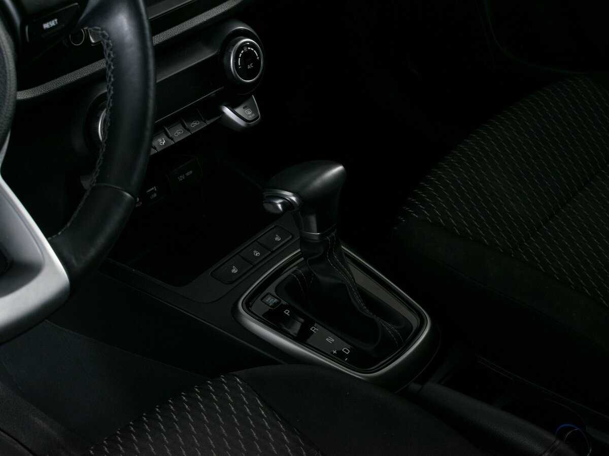 Б/У Киа Рио 2018 года. Фото: #12