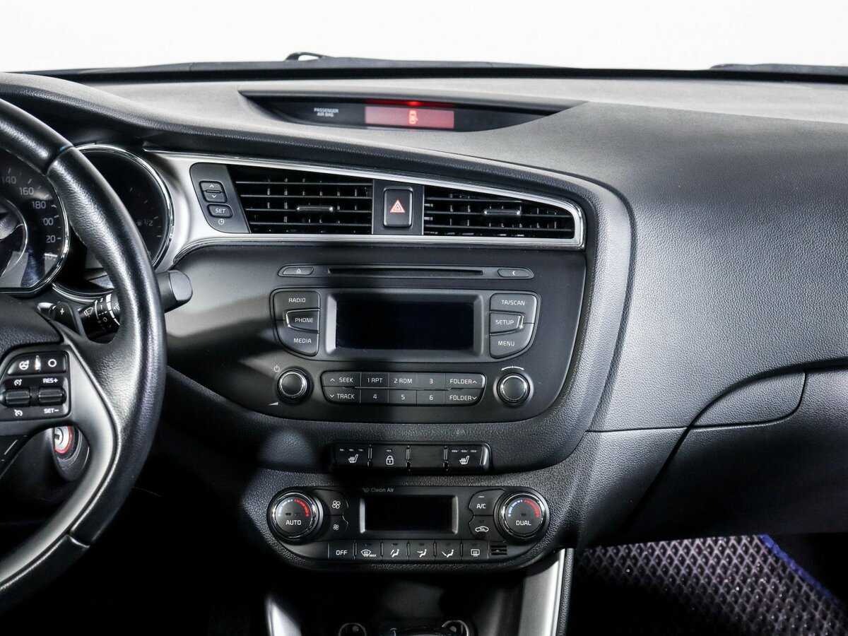 Б/У Киа Сид 2016 года. Фото: #9