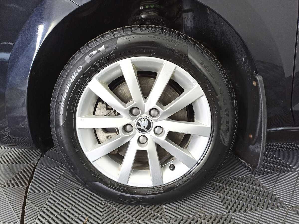 Б/У Шкода Рапид 2021 года. Фото: #17