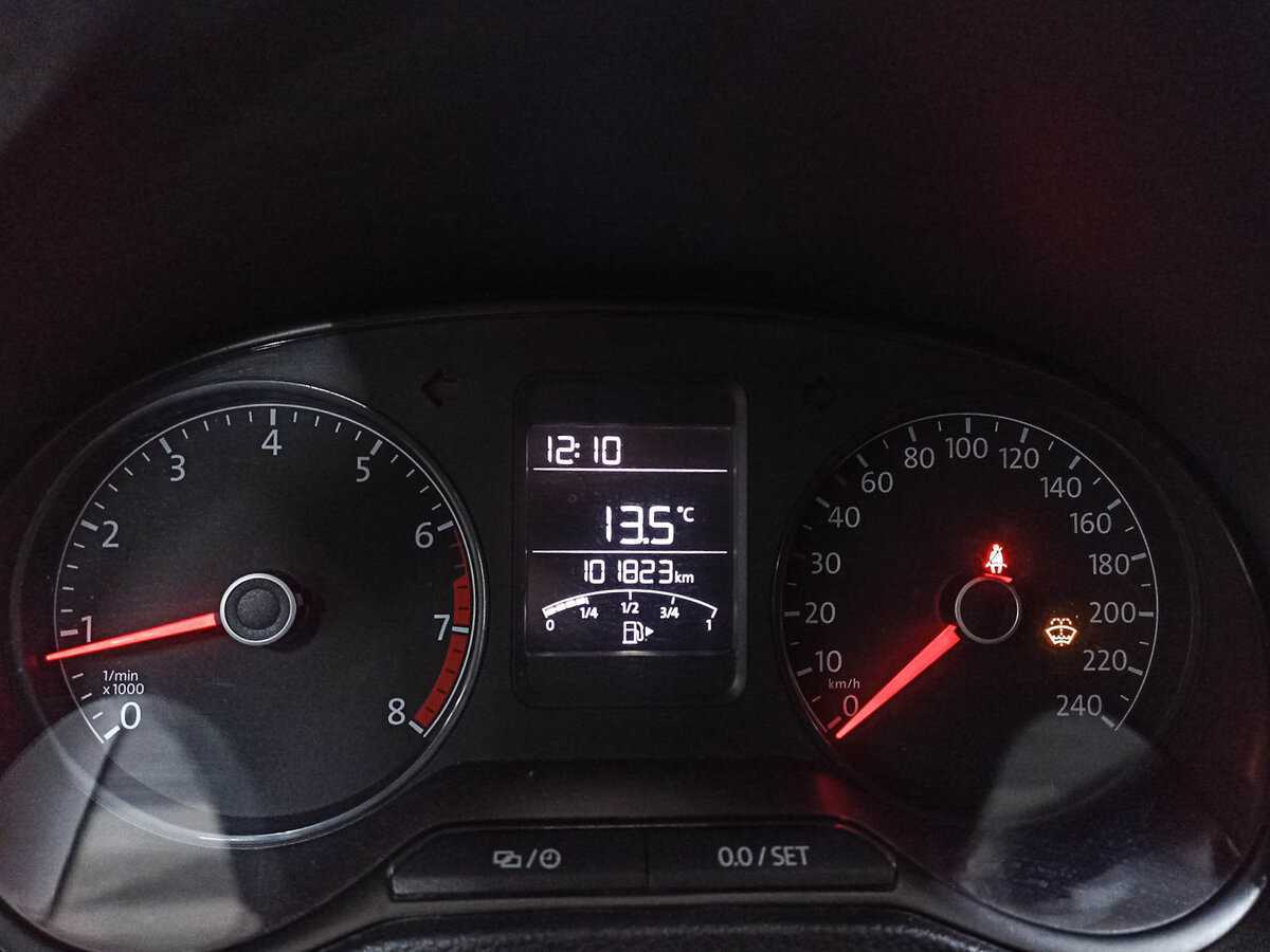 Б/У Фольксваген Поло 2019 года. Фото: #11