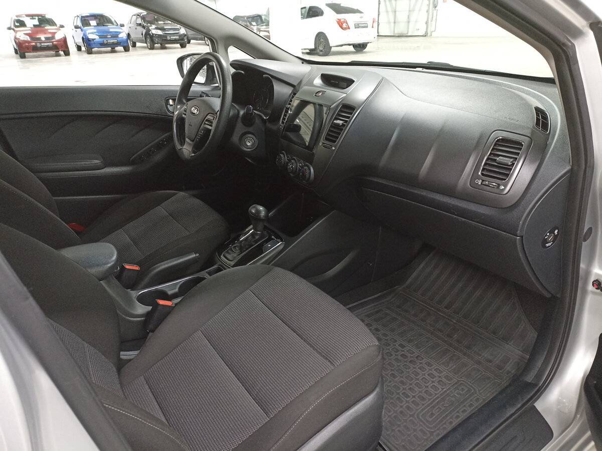 Б/У Киа Церато 2018 года. Фото: #10