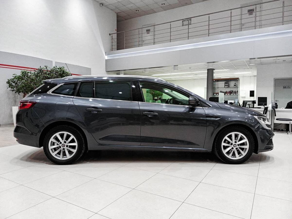 Б/У Рено Меган 2019 года. Фото: #3